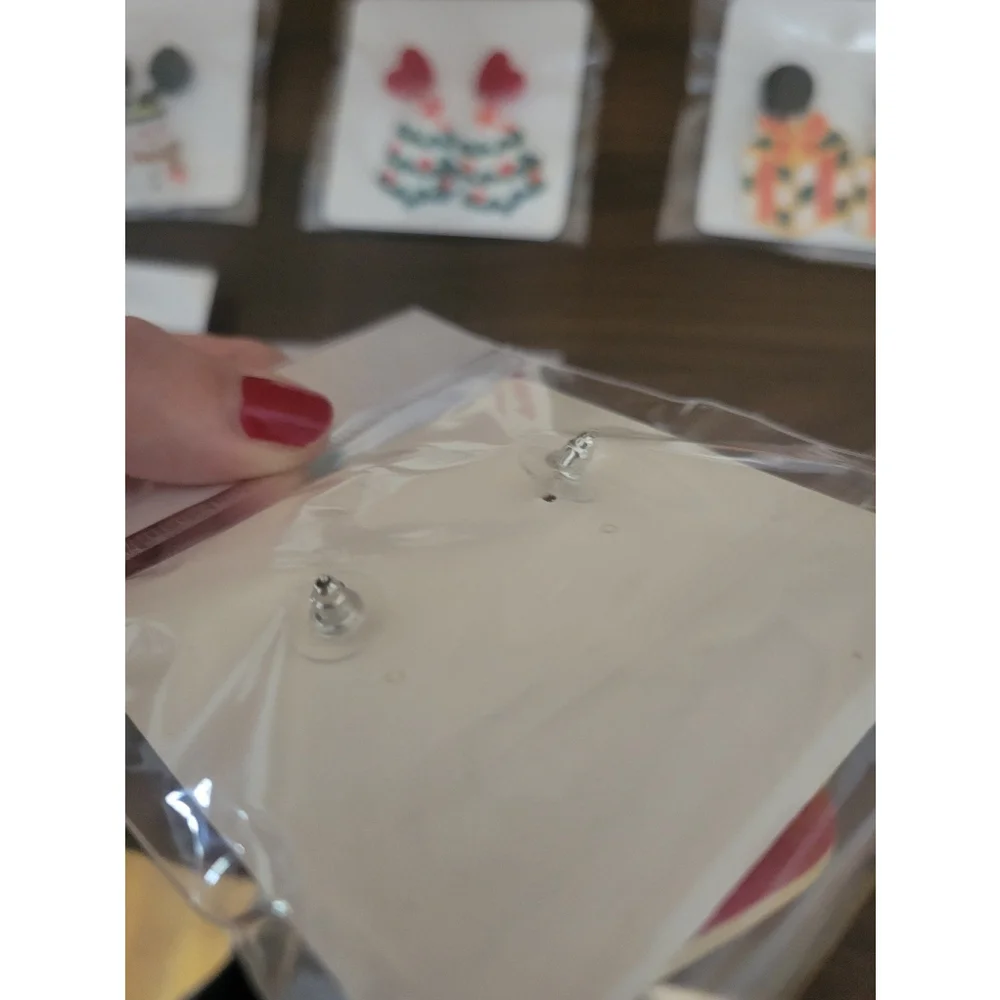 NWT- Set of 6 pairs -Acrylic Christmas earrings